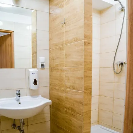 호스텔 Zgoda Kompleks Hotelarski *