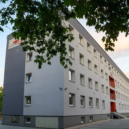 Zgoda Kompleks Hotelarski Hostel *